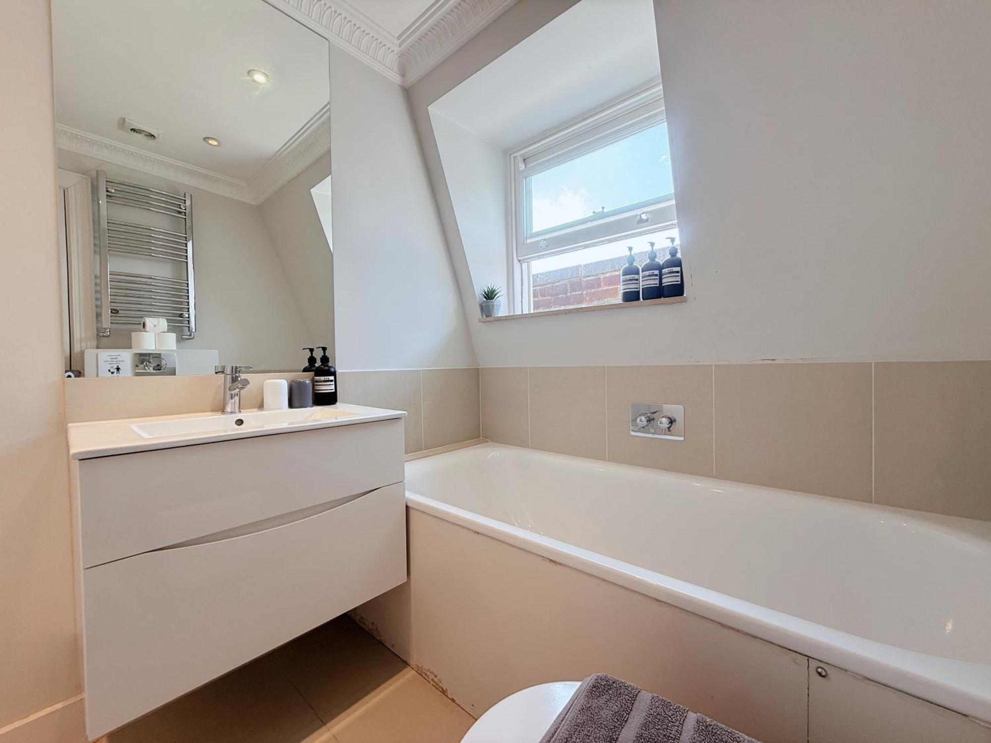 Spacious And Cosy 3Brs 5F House In Heart Of Londres Extérieur photo
